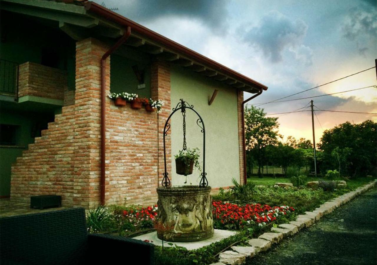 Agriturismo Bassanine Monticelli dʼOngina Buitenkant foto